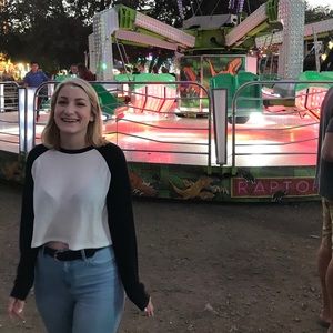 Meet your Posher, Kelsey